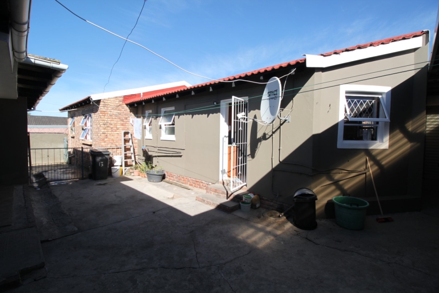 3 Bedroom Property for Sale in Bethelsdorp Eastern Cape